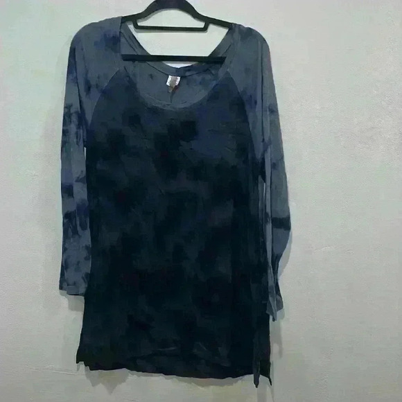 XCVI Tops - XCVI tie dye casual long sleeve top size medium